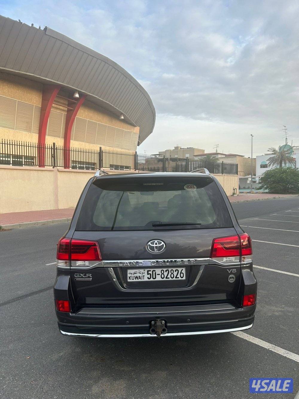 لاندكروز تورنق موديل 2021 عداد 933