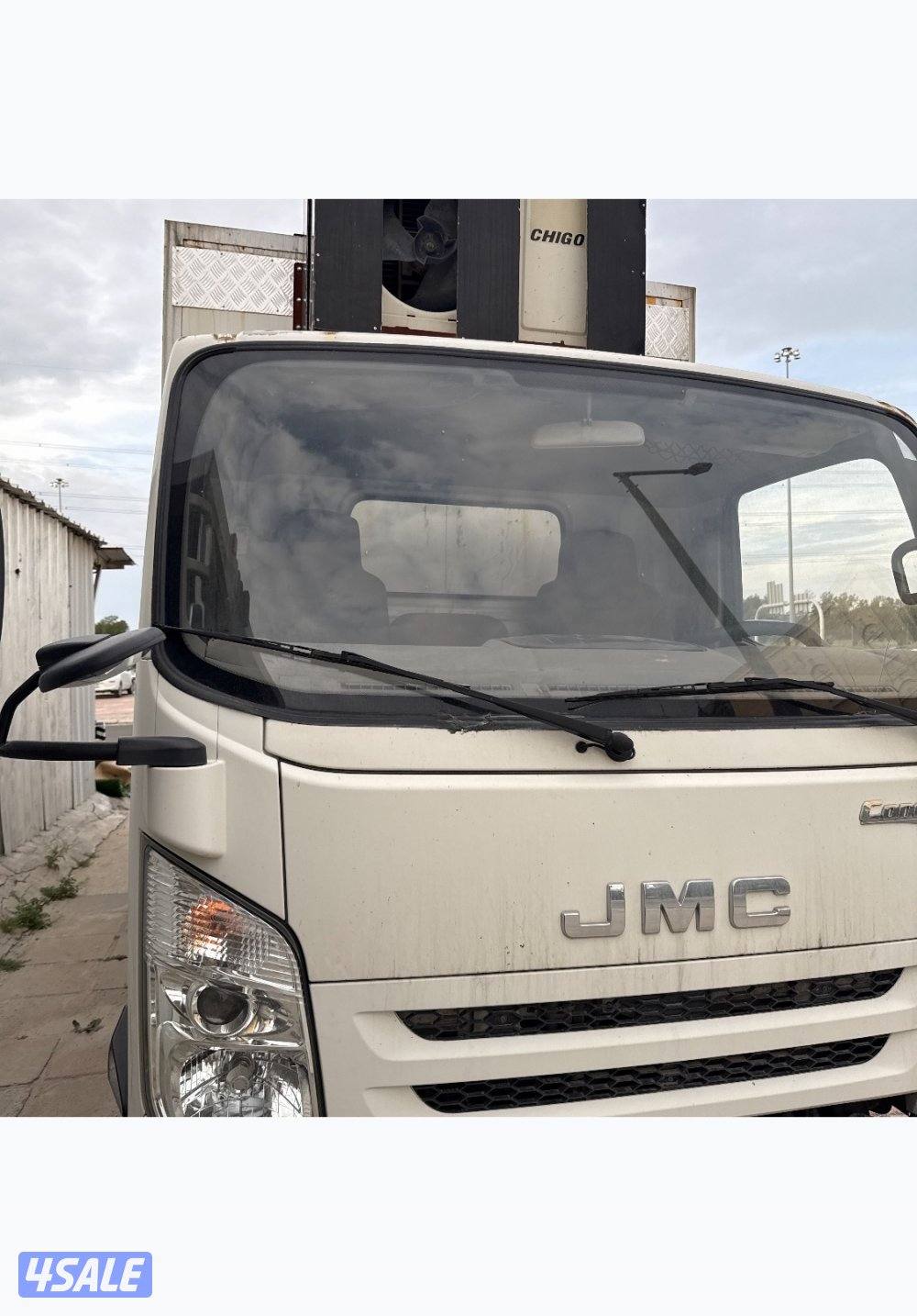 للبيع بقالة مع الرخصه0