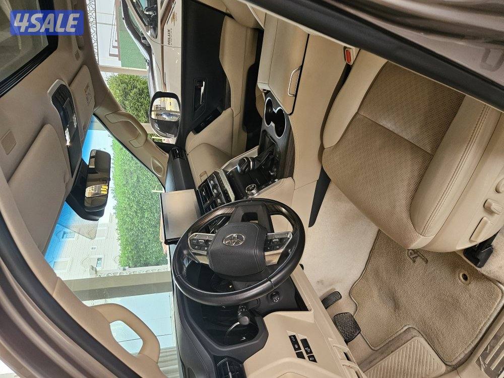 لاند كروزر 2022  VXR2