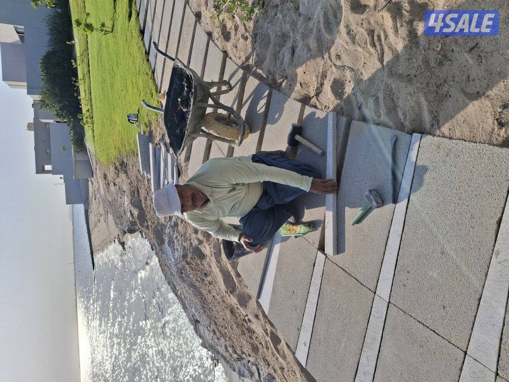 ابونصار شغل سيراميك مطابخ وحمامات وشغل رخام ارضيات ودرج دقه في العمل0