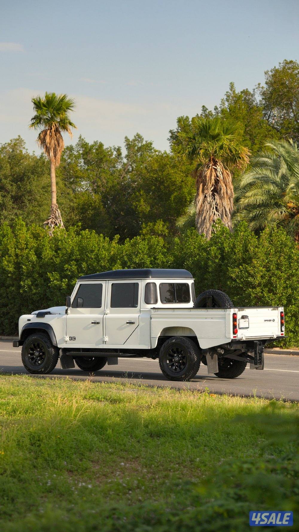 Land Rover defender 130 pickup 20151
