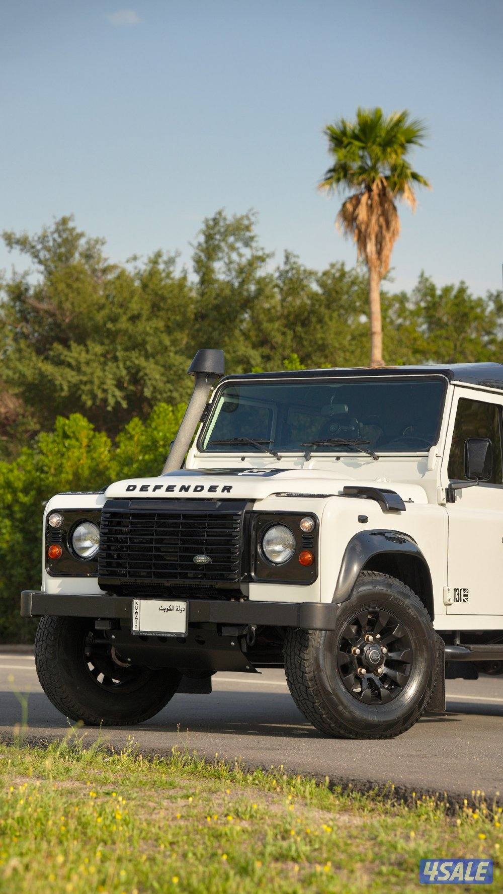 Land Rover defender 130 pickup 20156