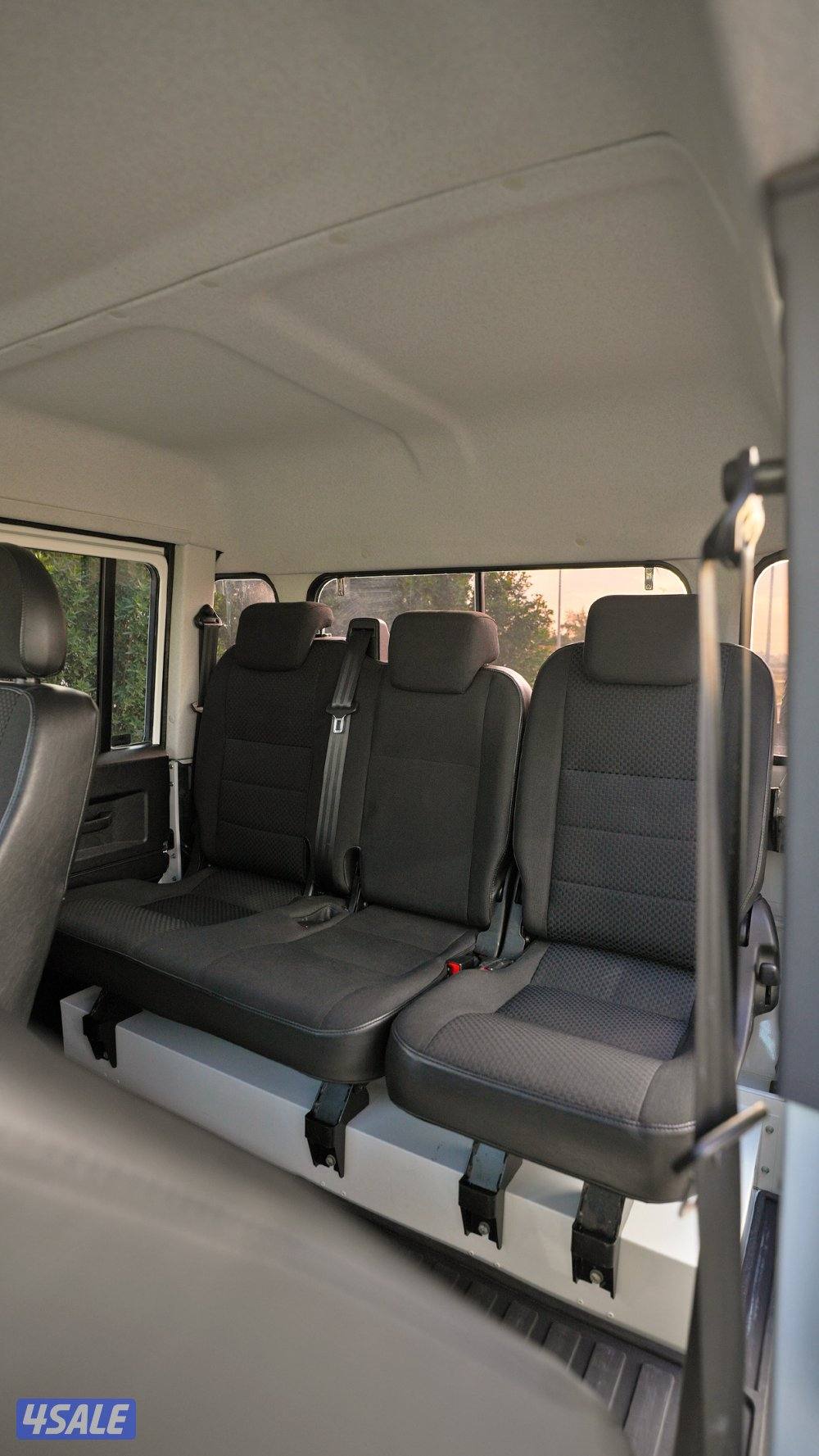 Land Rover defender 130 pickup 201512