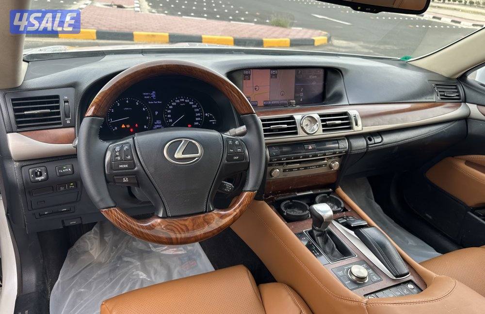 للبيع لكزس LS460موديل20136