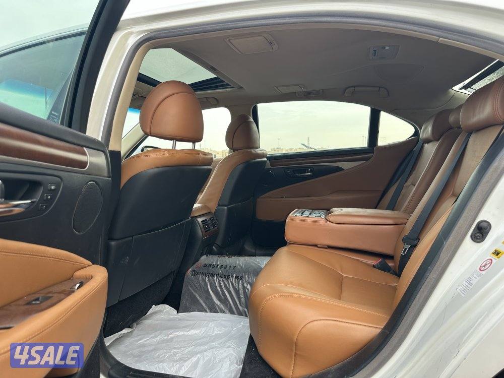 للبيع لكزس LS460موديل20138