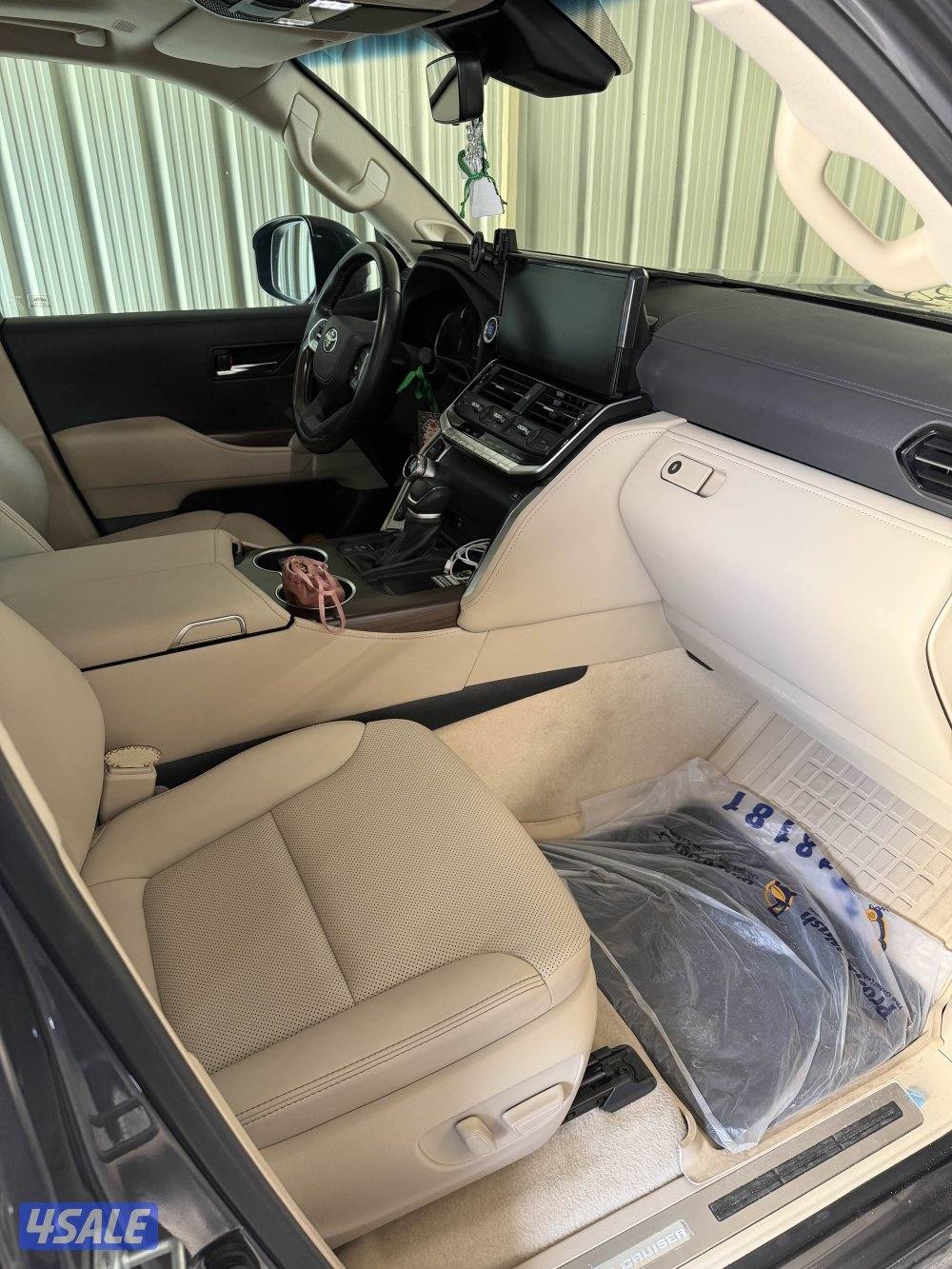 للبيع لاندكروز ايرو اس تون تيربو4