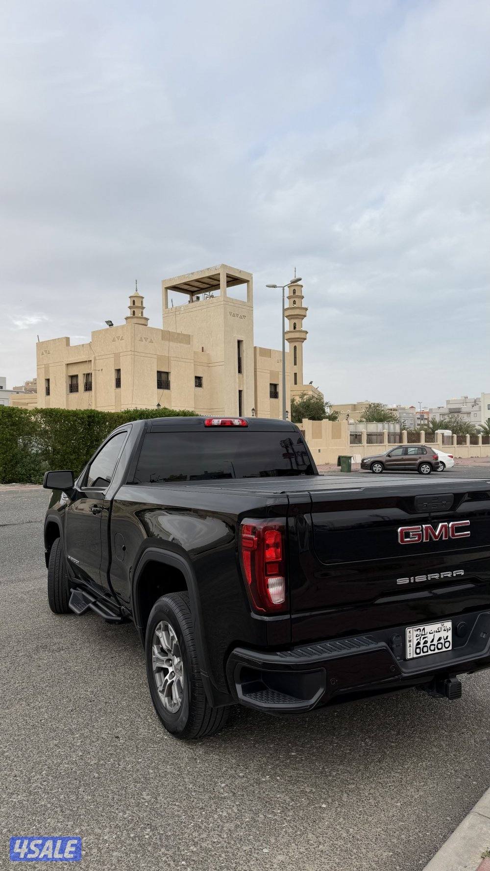 جي ام سي سييرا 2022 Sle5