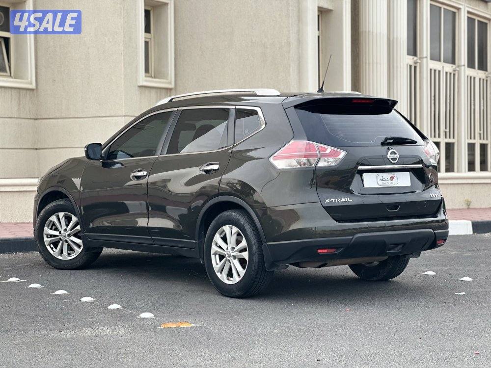 للبيع نيسان إكس تريل موديل 20156