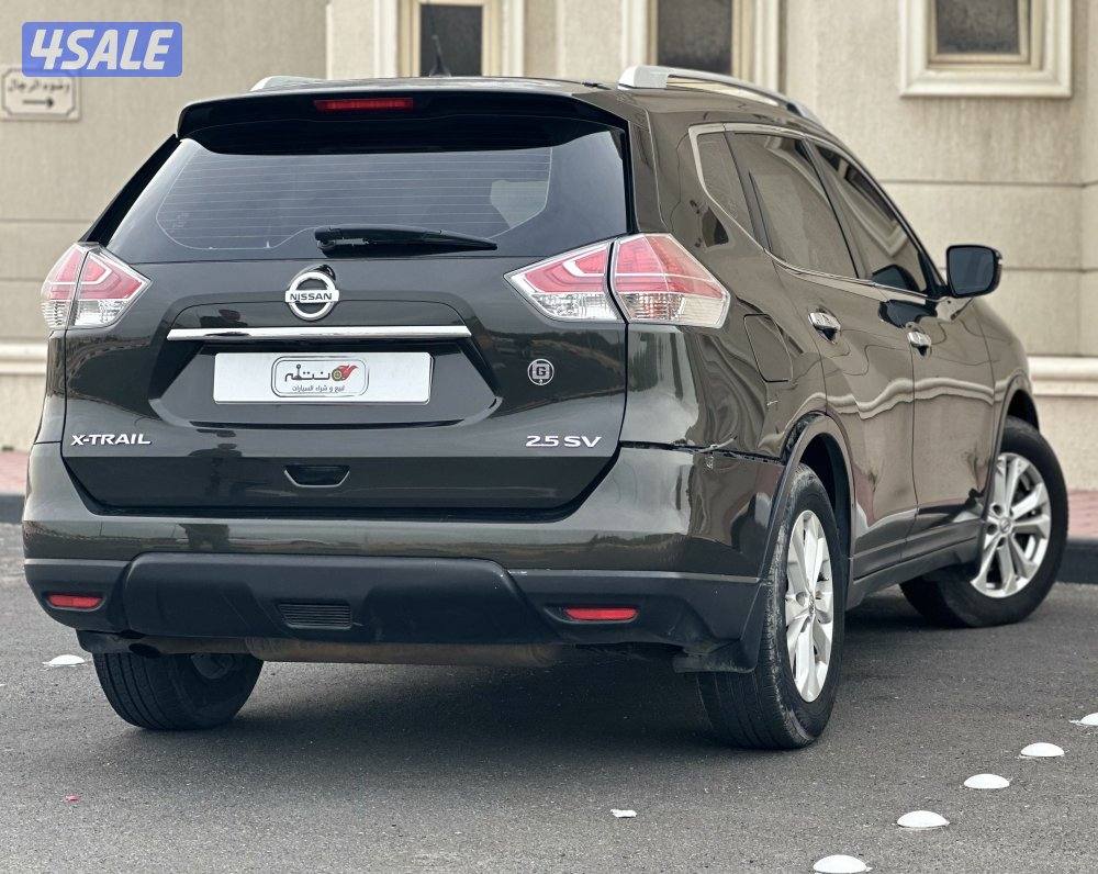 للبيع نيسان إكس تريل موديل 20157