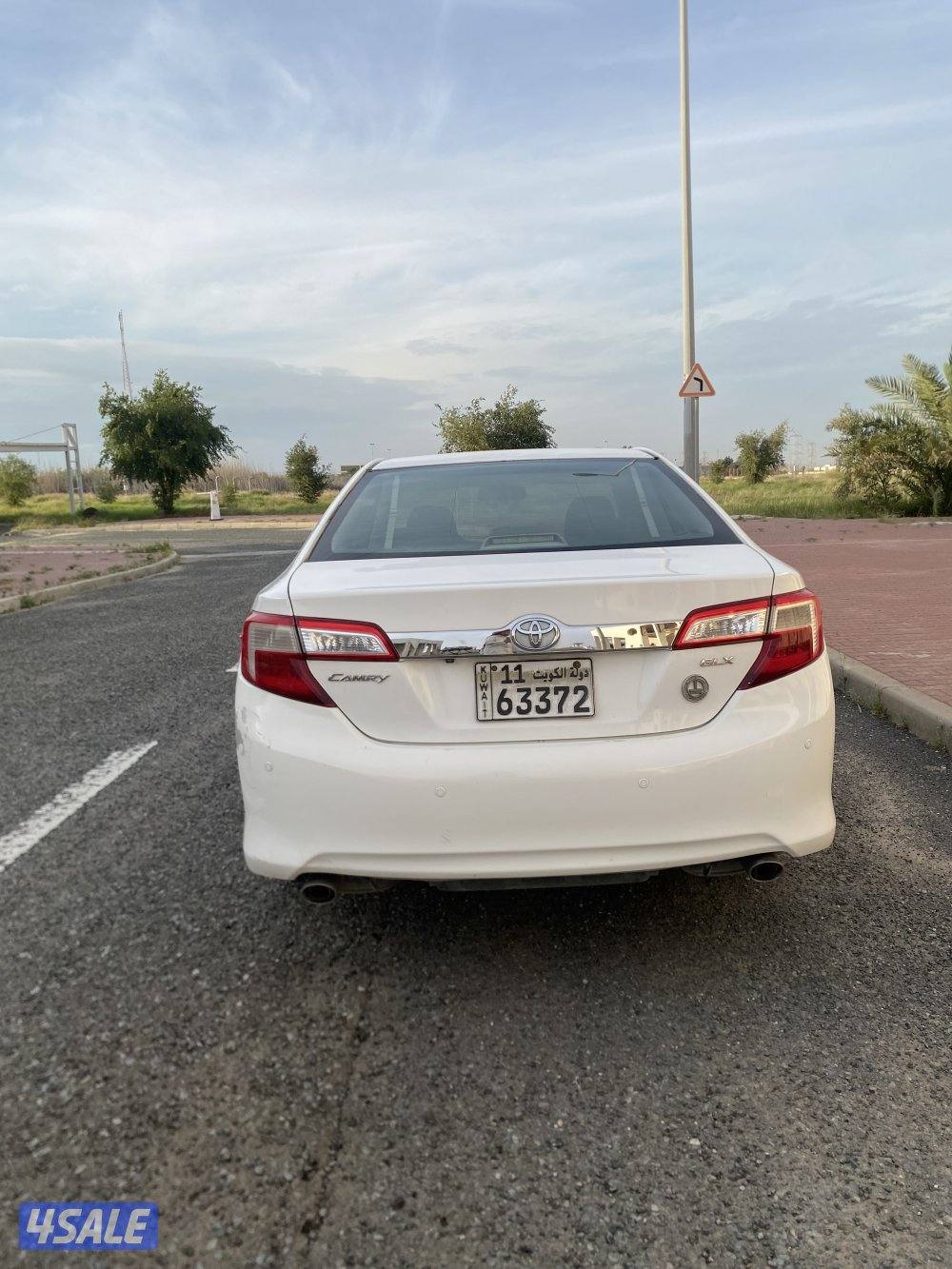 كامري ٢٠١٤ صبغ وكاله الدرجه الثانيه بصمه1