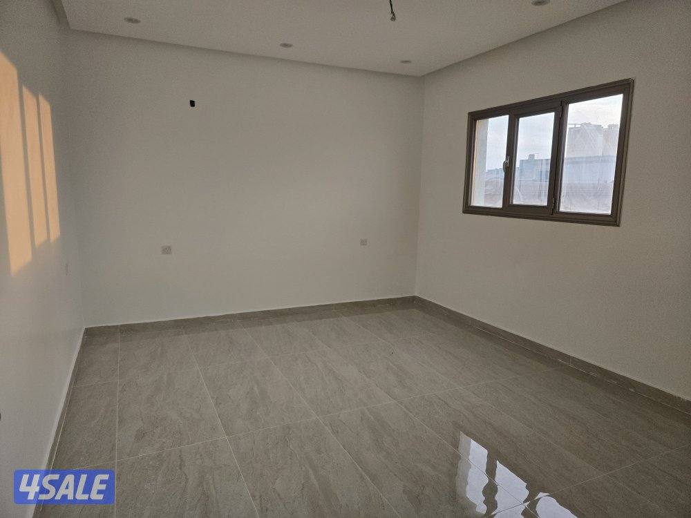 شقه مع روف للإيجار5