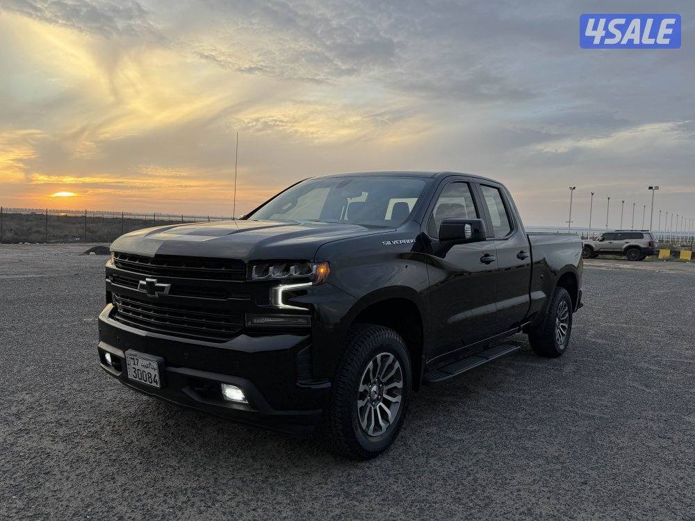 للبيع وانيت سلفرادو باب ونص LT 2019 ماشي 265الف دبل قير وارد الغانم3