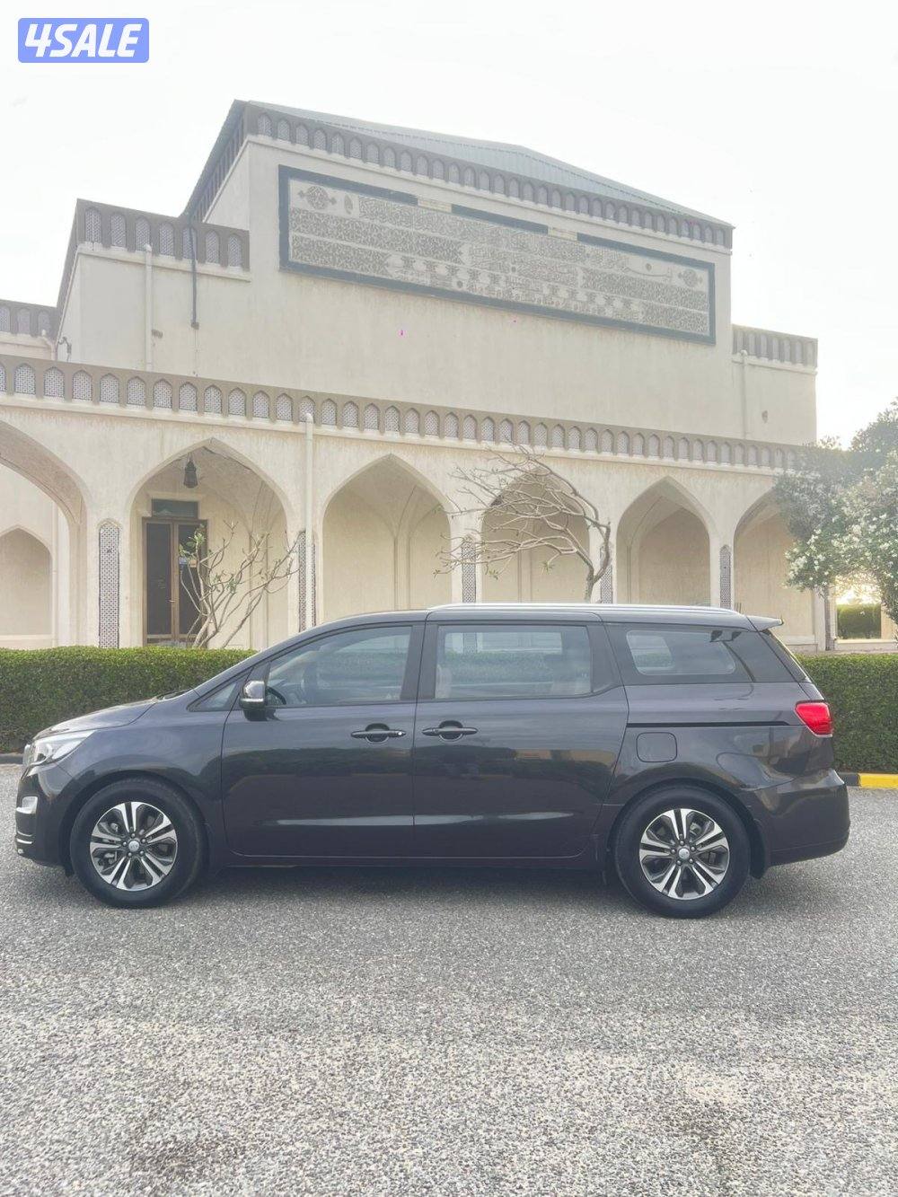 كيا كرنفال بحاله الوكاله عداد 55 الف صبغ الوكالة4