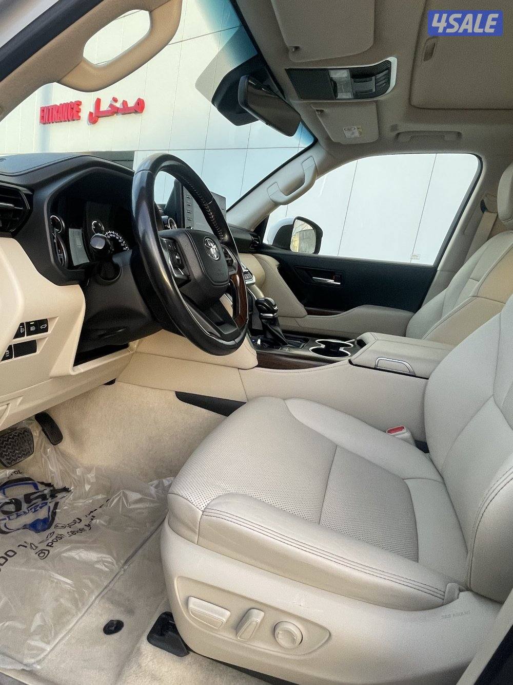 للبيع لاند كروزر GXR ايرو اس صبغ الوكاله 20229