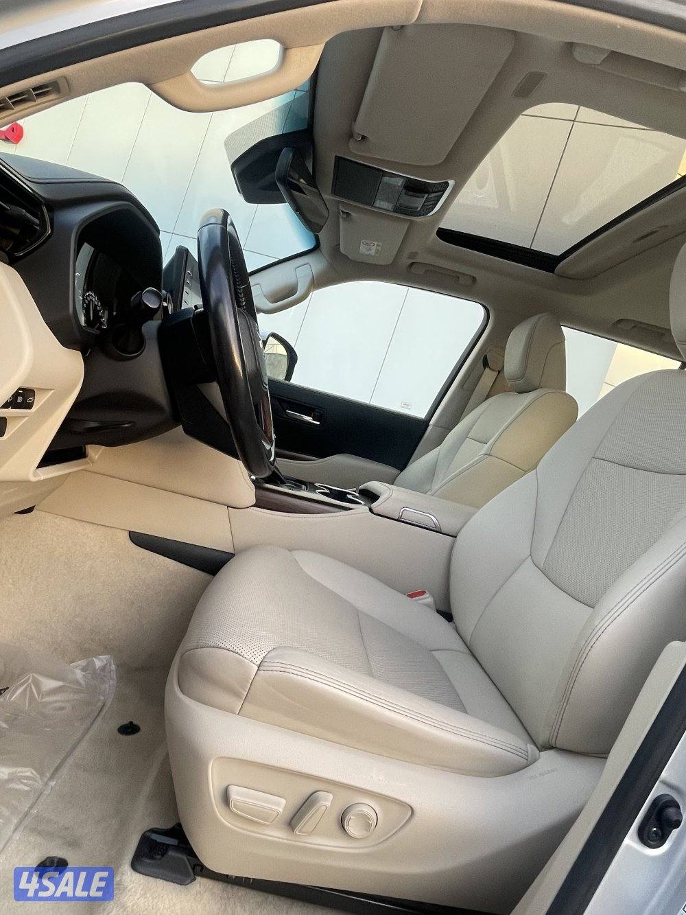 للبيع لاند كروزر GXR ايرو اس صبغ الوكاله 202210