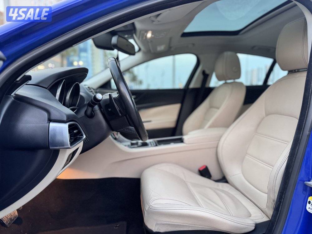 جاكوار XE موديل 20188
