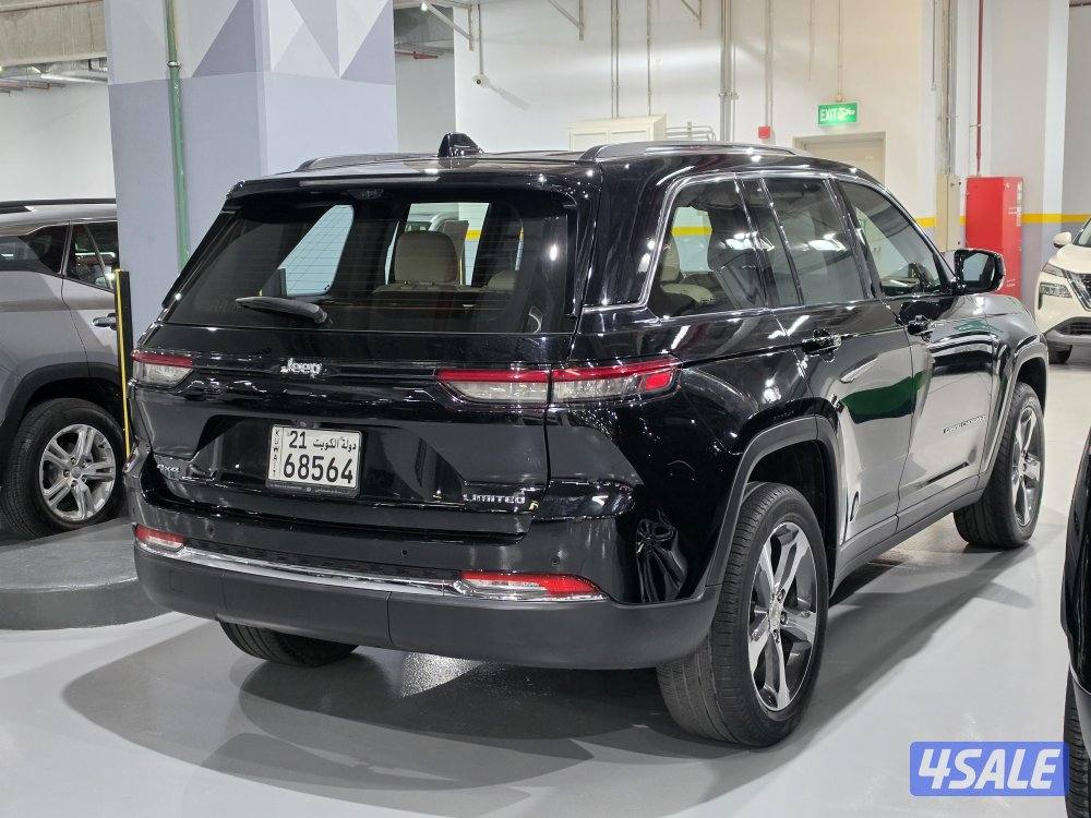 Jeep Grand Cherokee Limited1