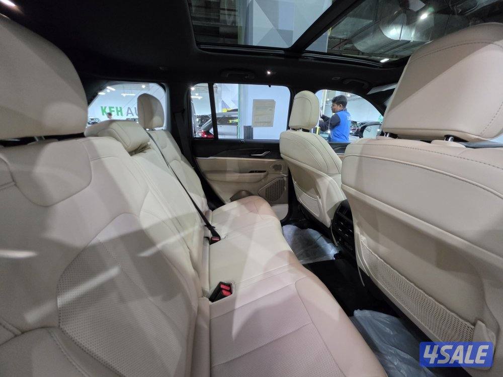 Jeep Grand Cherokee Limited2