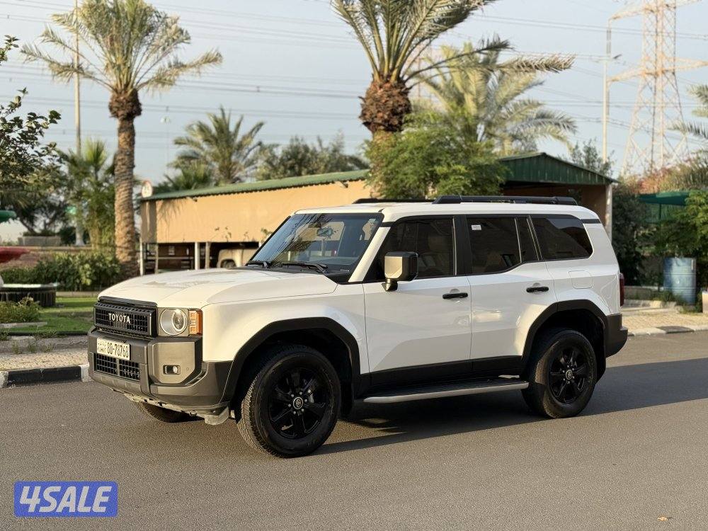 برادو تيربو موديل 2024 ماشي 49 صبغ الوكالة تحت الكفالة بحالة نادرة0