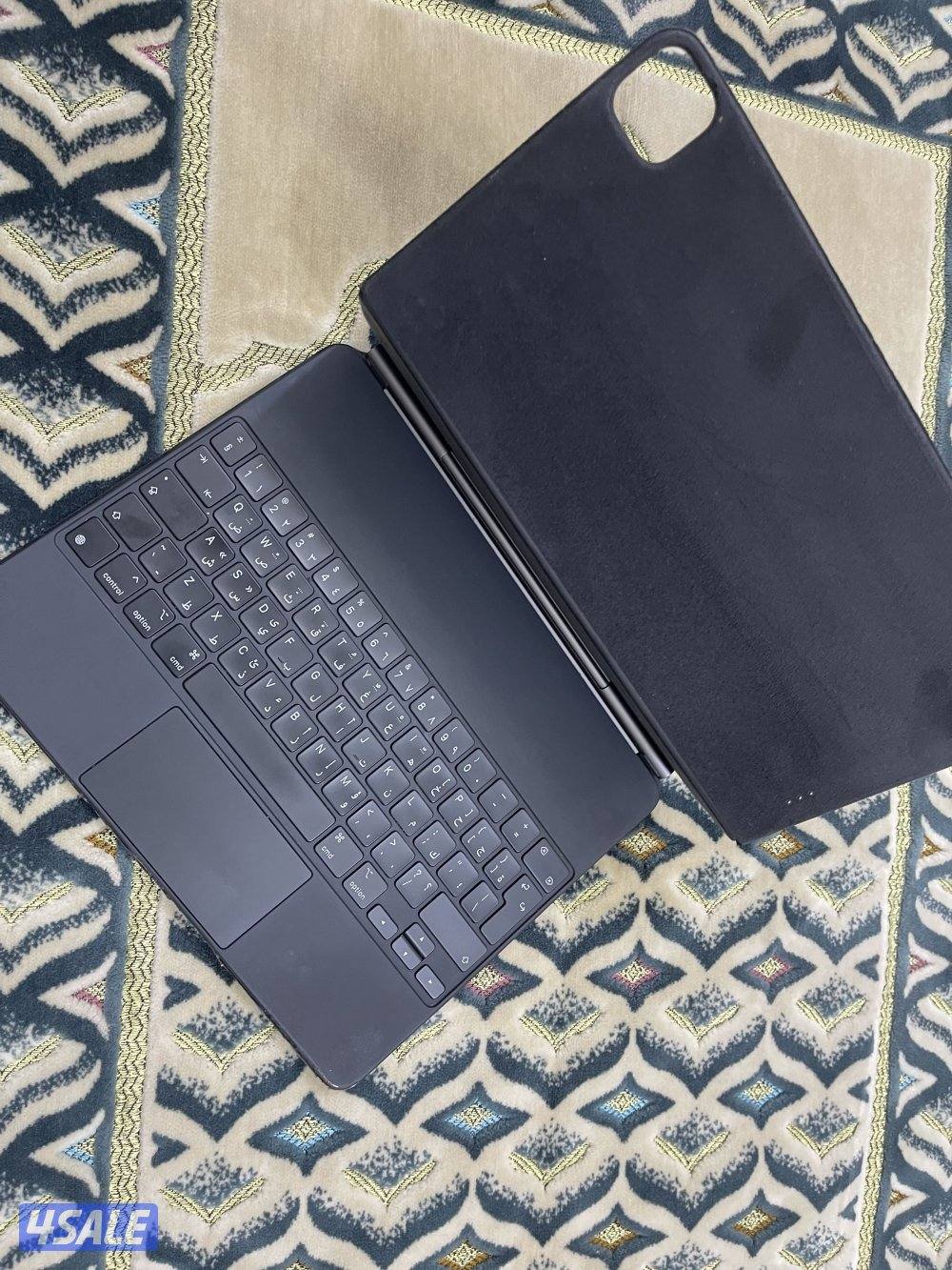 كيبورد ابل ماجيك الاصلي 12.9 بوصة m2وm1 نظيف جدا1