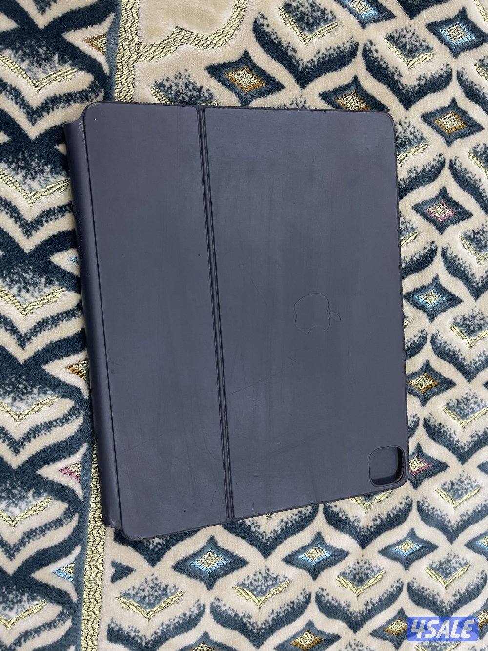 للبيع كيبورد ابل ماجيك الاصلي 12.9 انش2