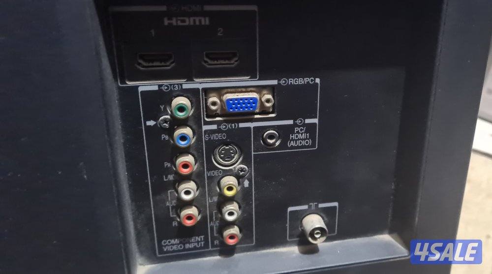 للبيع شاشة توشيبا LCD TOSHIBA TVممتازة مع رسيفر اندرويد z8 pro مع الري5