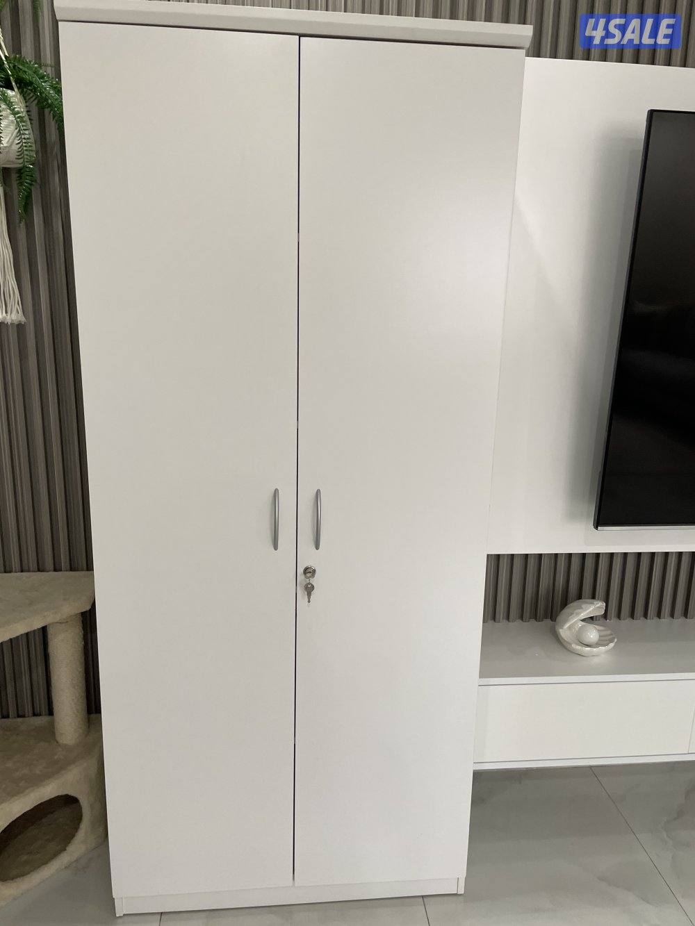 مجموعة  اغراض واثاث جديد2