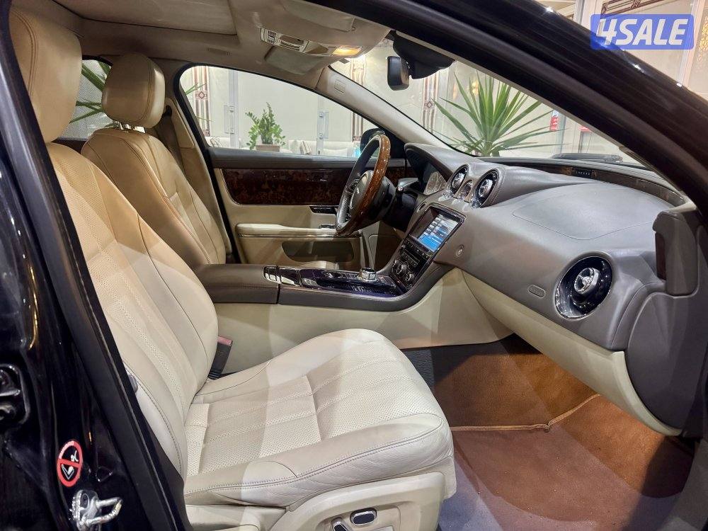 للبيع جاكوار XJL موديل ٢٠١١11