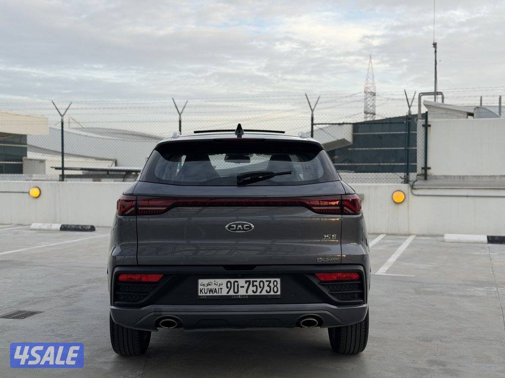 جاك JS6 موديل 2025 شبه اصفار وارد الغانم تحت الكفاله اعلى فئة بنوراما10