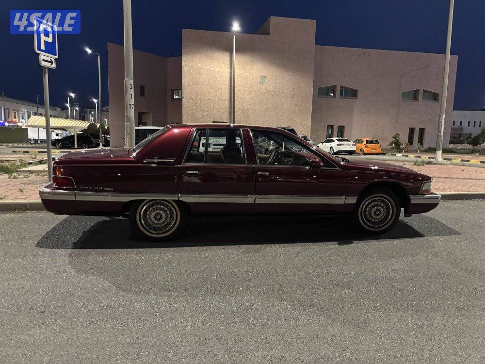 للبيع سيارة كلاسيك بويك رودماستر7