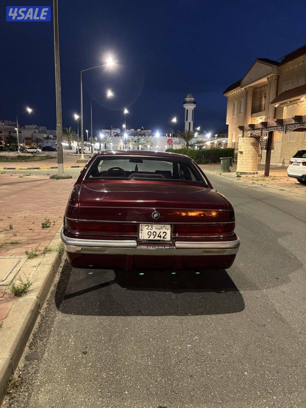 للبيع سيارة كلاسيك بويك رودماستر8