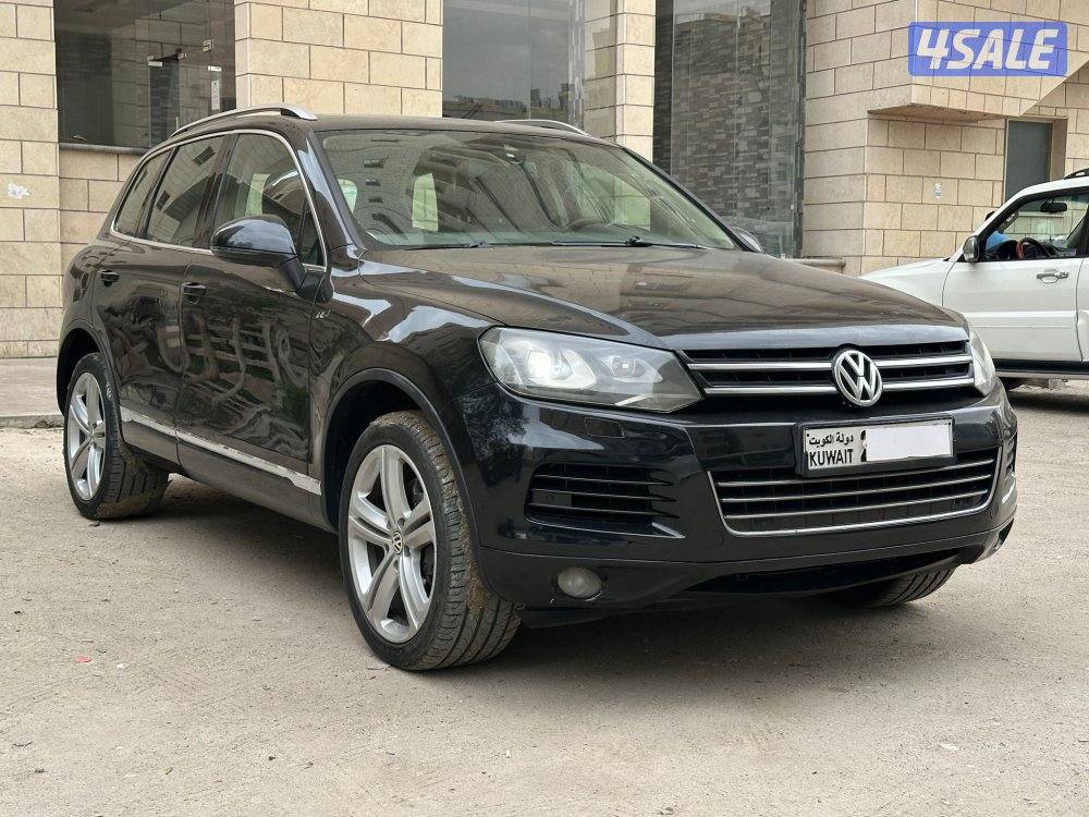 طوارق 
R-Line
 ٨ سلندر عداد 158 الف3