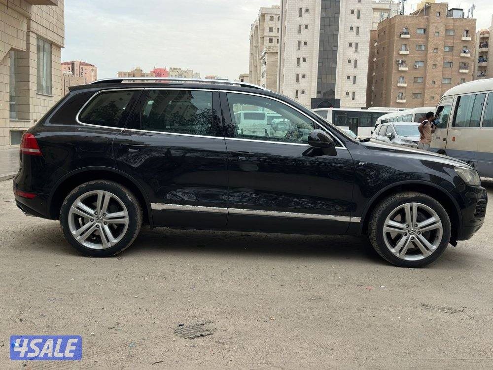 طوارق 
R-Line
 ٨ سلندر عداد 158 الف7