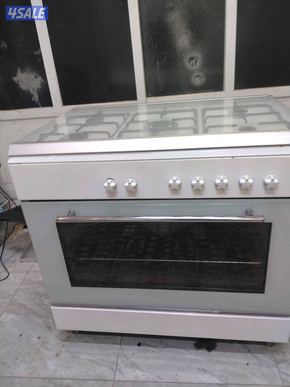 للبيع طباخ فيلكو  ايطالي📢📣📢
 ٩٠ف٦٠ غطاء زجاجي🪬💯
 مفاتيح اصليه💯💪1