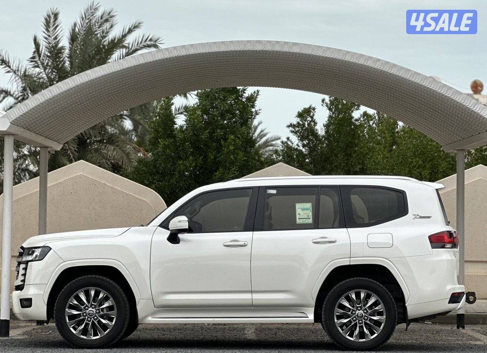 معرض القمة🚩1