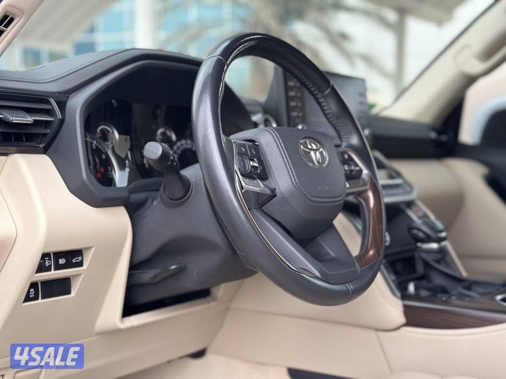 معرض القمة🚩7