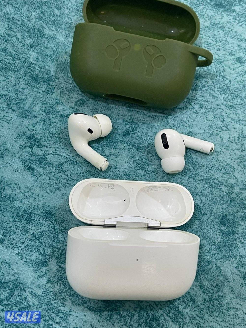 سماعة ابل ايربود برو  نظيفة وشغالة تمام3