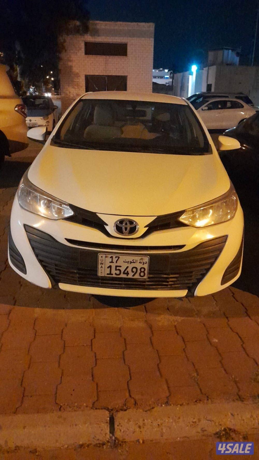 للبيع ٣ سيارات1