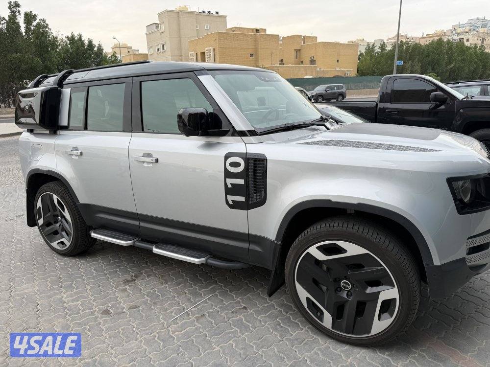 للبيع ديفندر مديل ٢٠٢٢1