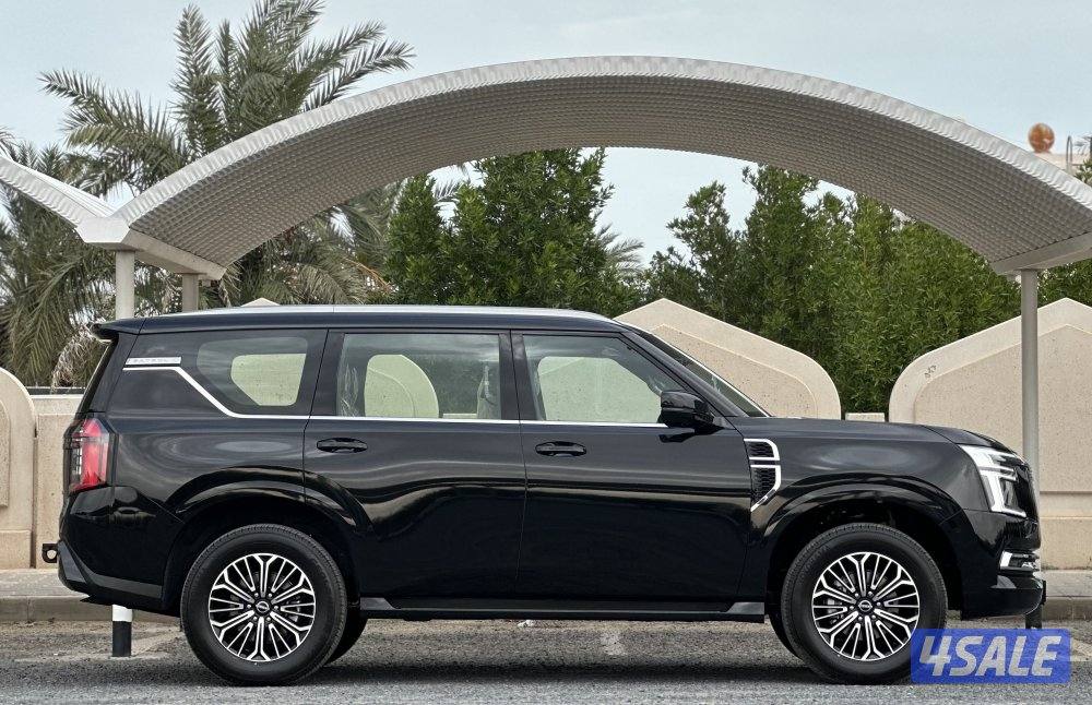 معرض القمة🚩3