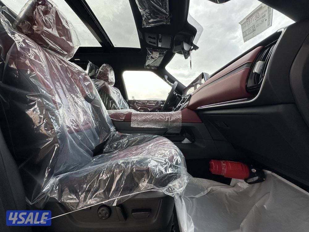 معرض القمة🚩9