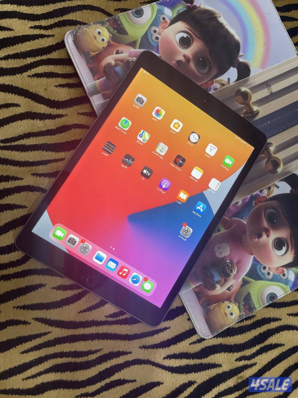 ايباد ابل 8 الثامن 32 قيقا خط شريحة مع الاغراض نظيف حيل2