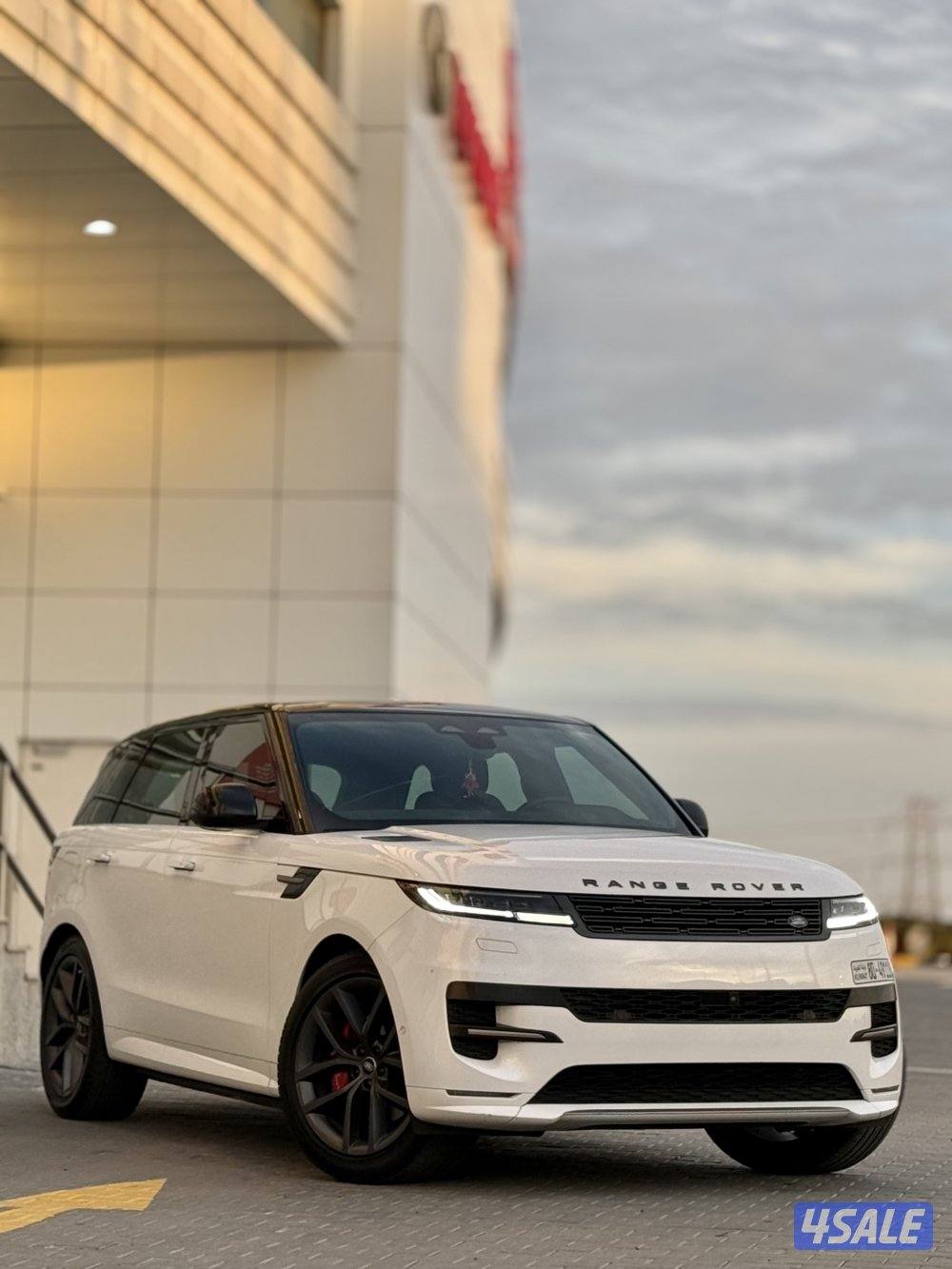 للبيع لاند روفر سبورت موديل 20245