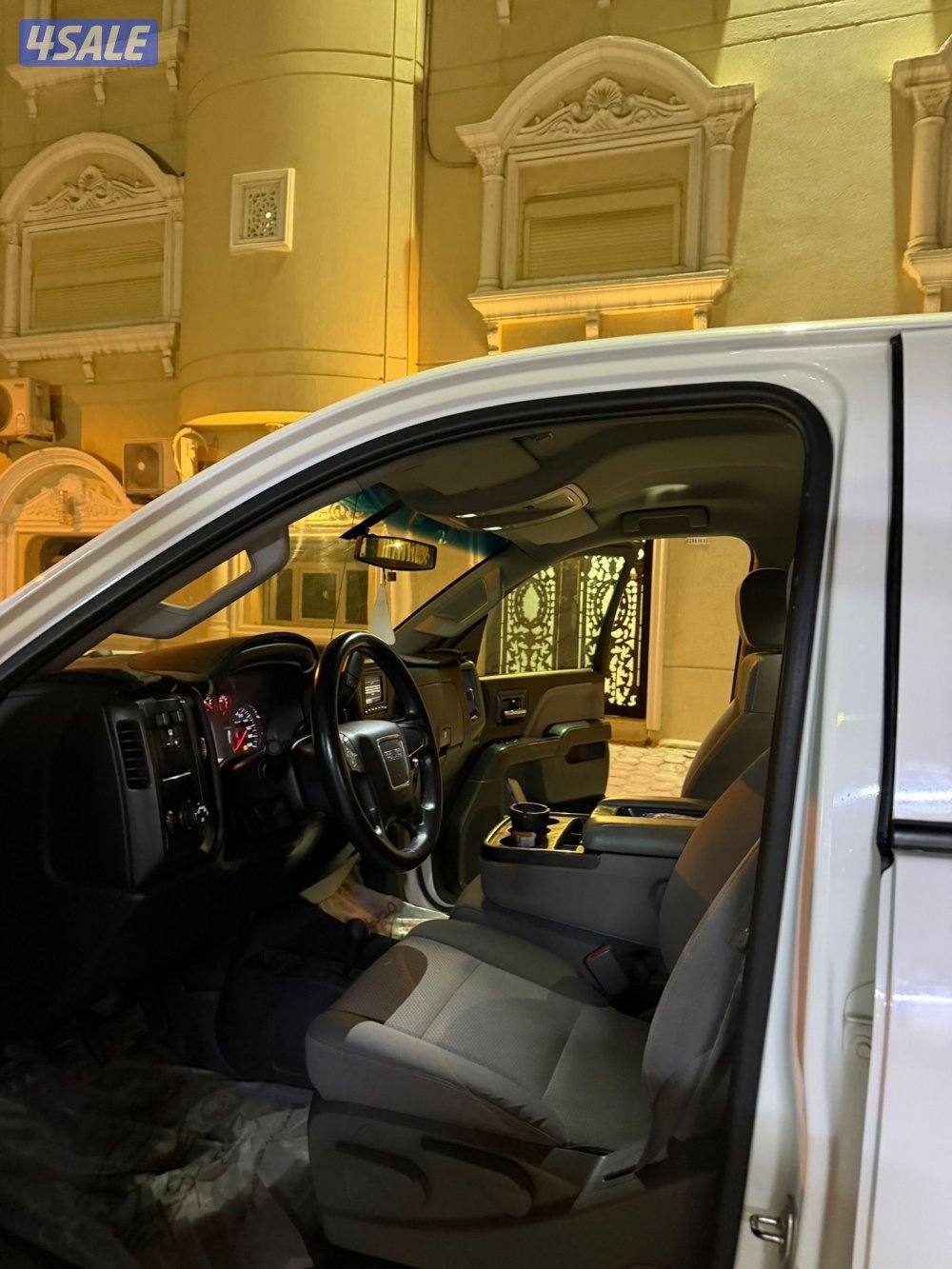 للبيع وانيت شرط الفحص قير ومكينه وشاصي وبدي البدي فيه قطعه ونص8