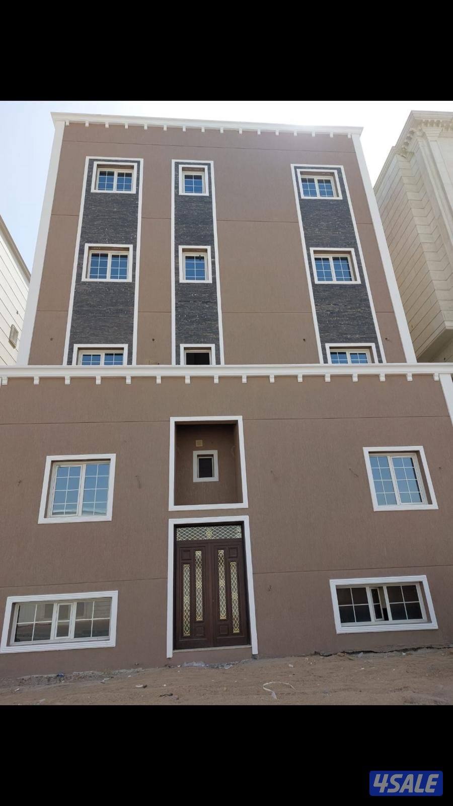 للبيع قسيمة مدخول في غرب عبدالله المبارك0