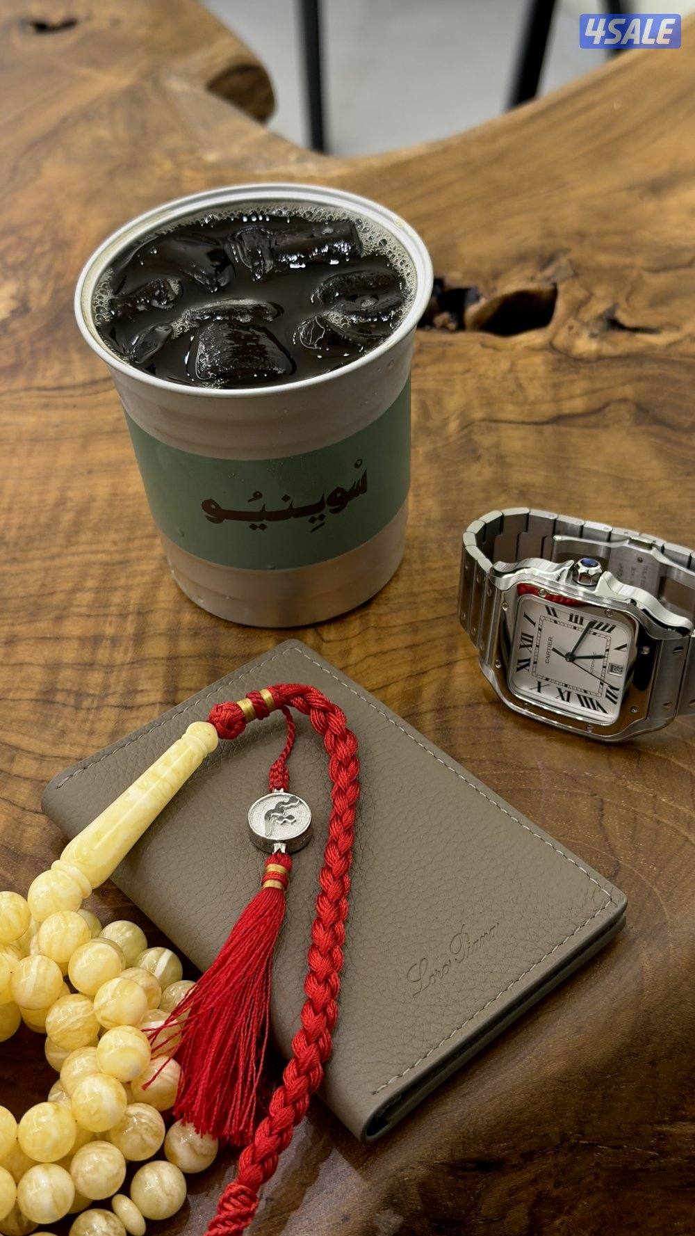 للبيع بوك لور بيانا البوك كانه جديد استخدام يومين0