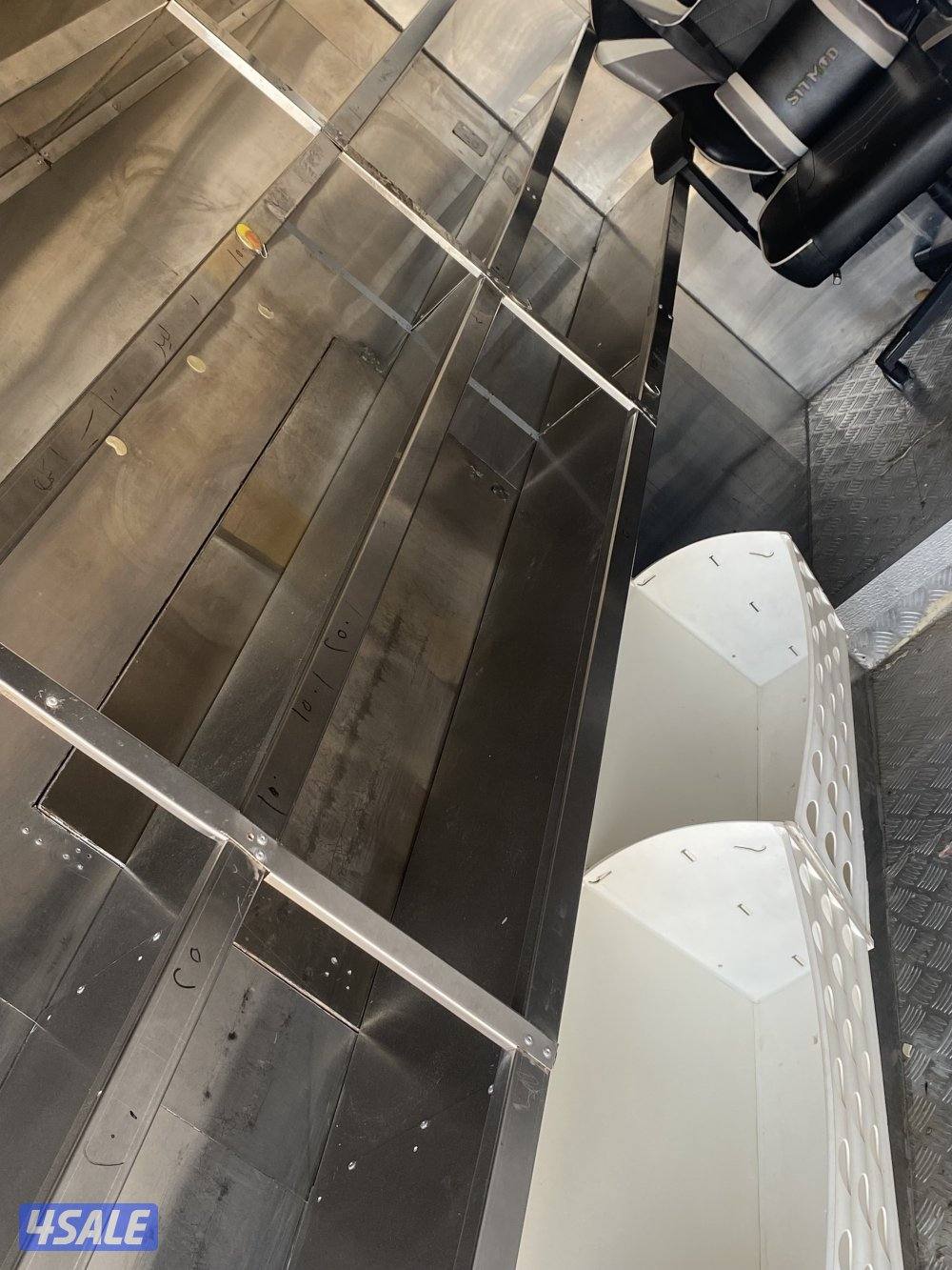 للبيع بقالة متنقلة2