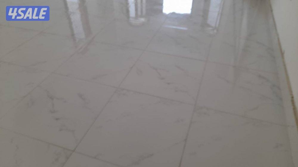 للايجار بيت مجدد بالكامل بصباح الاحمد شارعين9