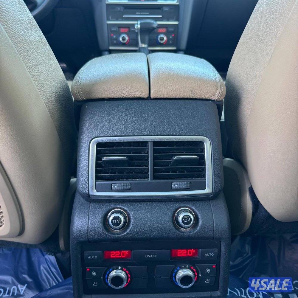 للبيع  اودي Q7 موديل 2013 بحالة ممتازة8