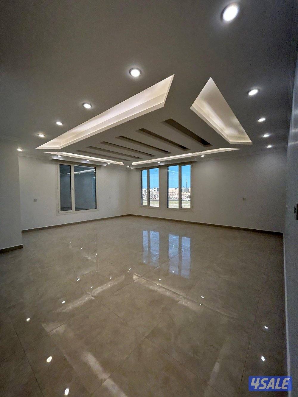 دور كامل للإيجار فى المسايل موقع مميز جميع الغرف ماستر0